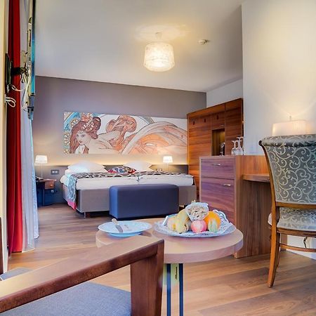 Belvédère Strandhotel Spiez Eksteriør bilde