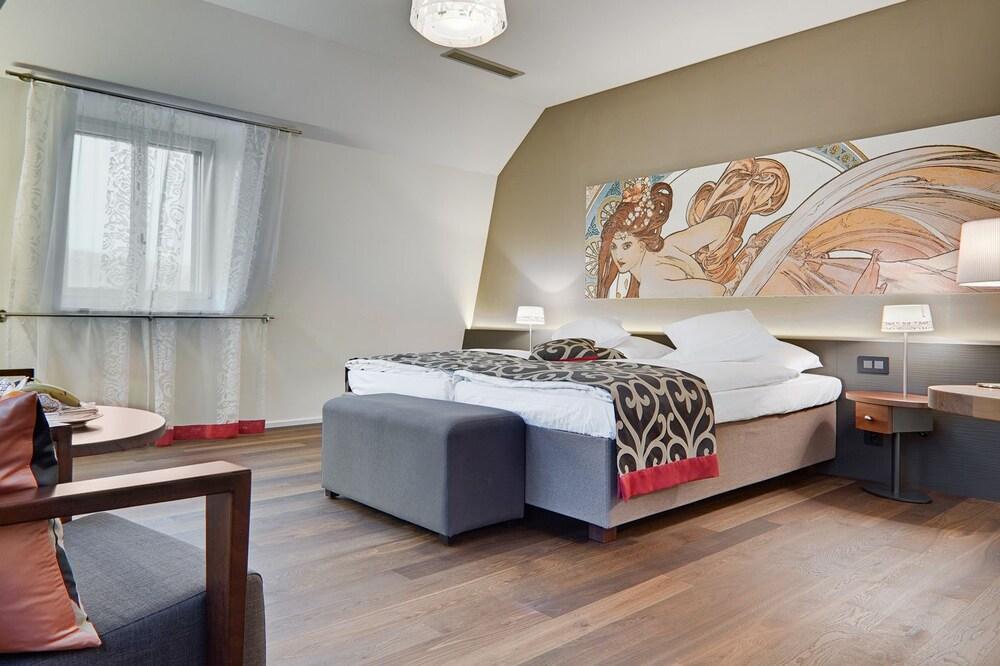 Belvédère Strandhotel Spiez Eksteriør bilde