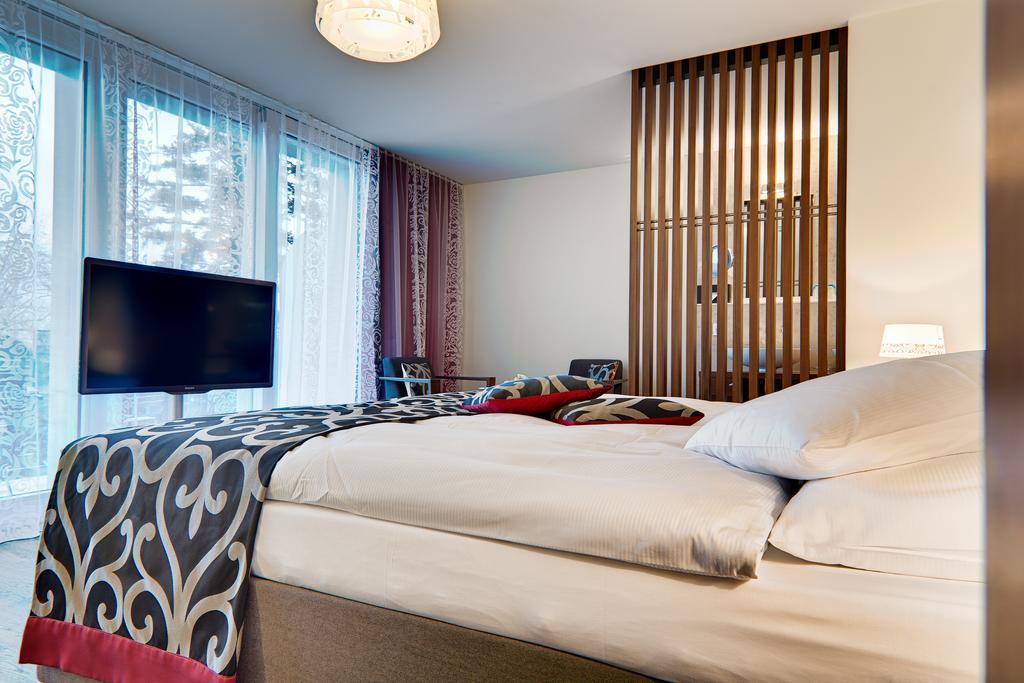 Belvédère Strandhotel Spiez Eksteriør bilde