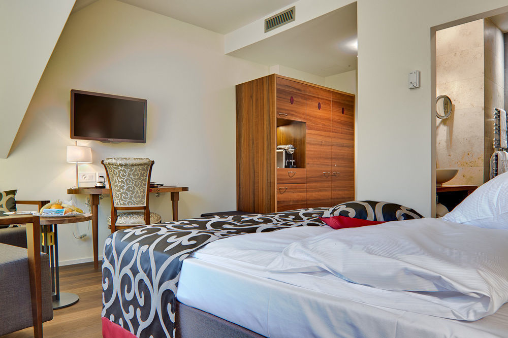 Belvédère Strandhotel Spiez Eksteriør bilde